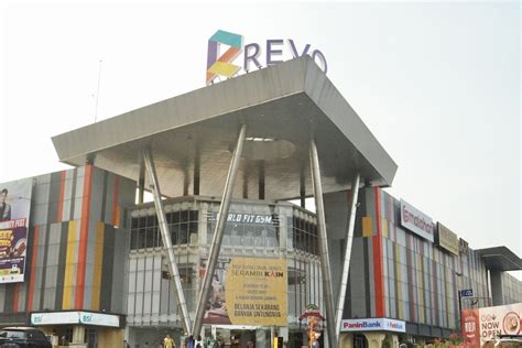 revo mall.